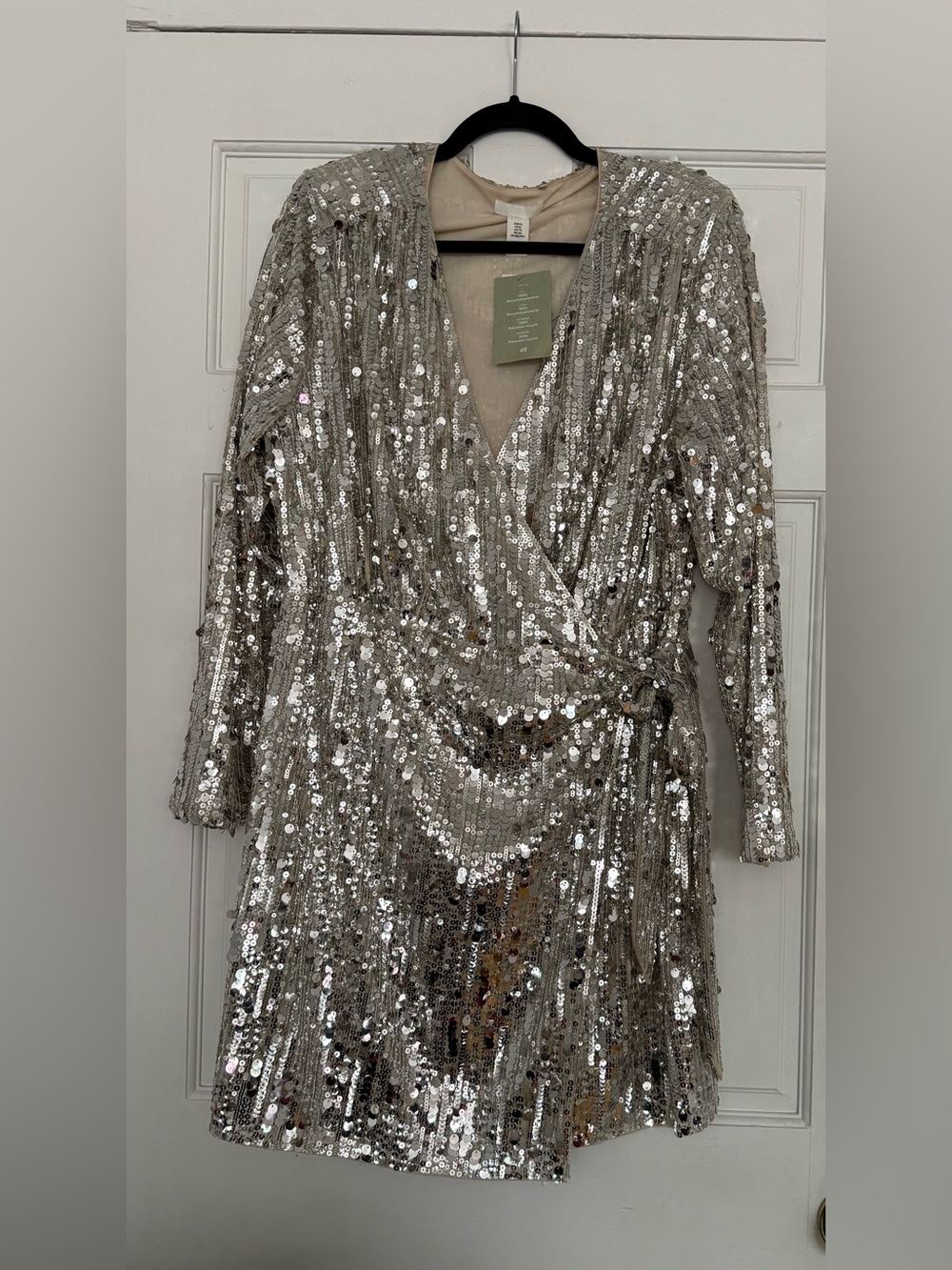 NWT H&M Sequin Wrap Dress in Champagne Gold/ Silver - Picture 2 of 8